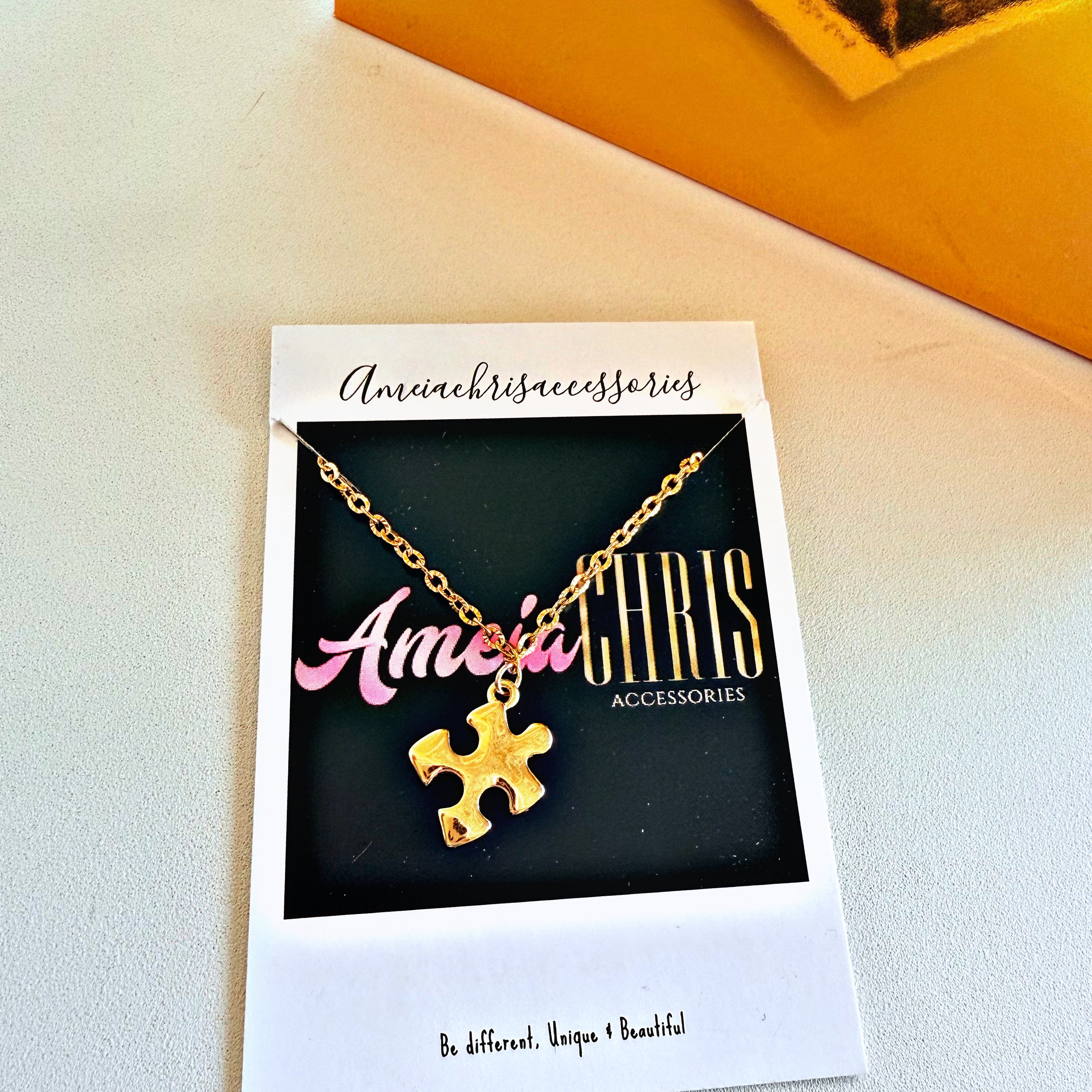 Puzzle Piece Chain