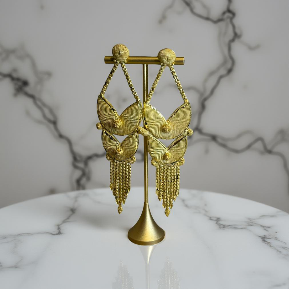 Golden pillars
